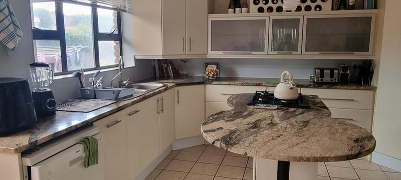 4 Bedroom Property for Sale in Reebok Western Cape